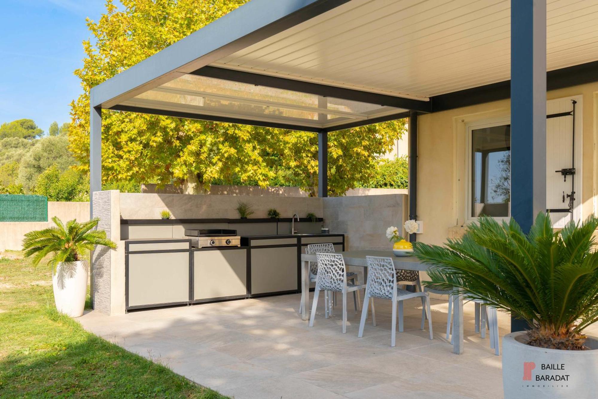 Queen Avec Jardin, Piscine Et Chauffe Interieur - 15 Couchages