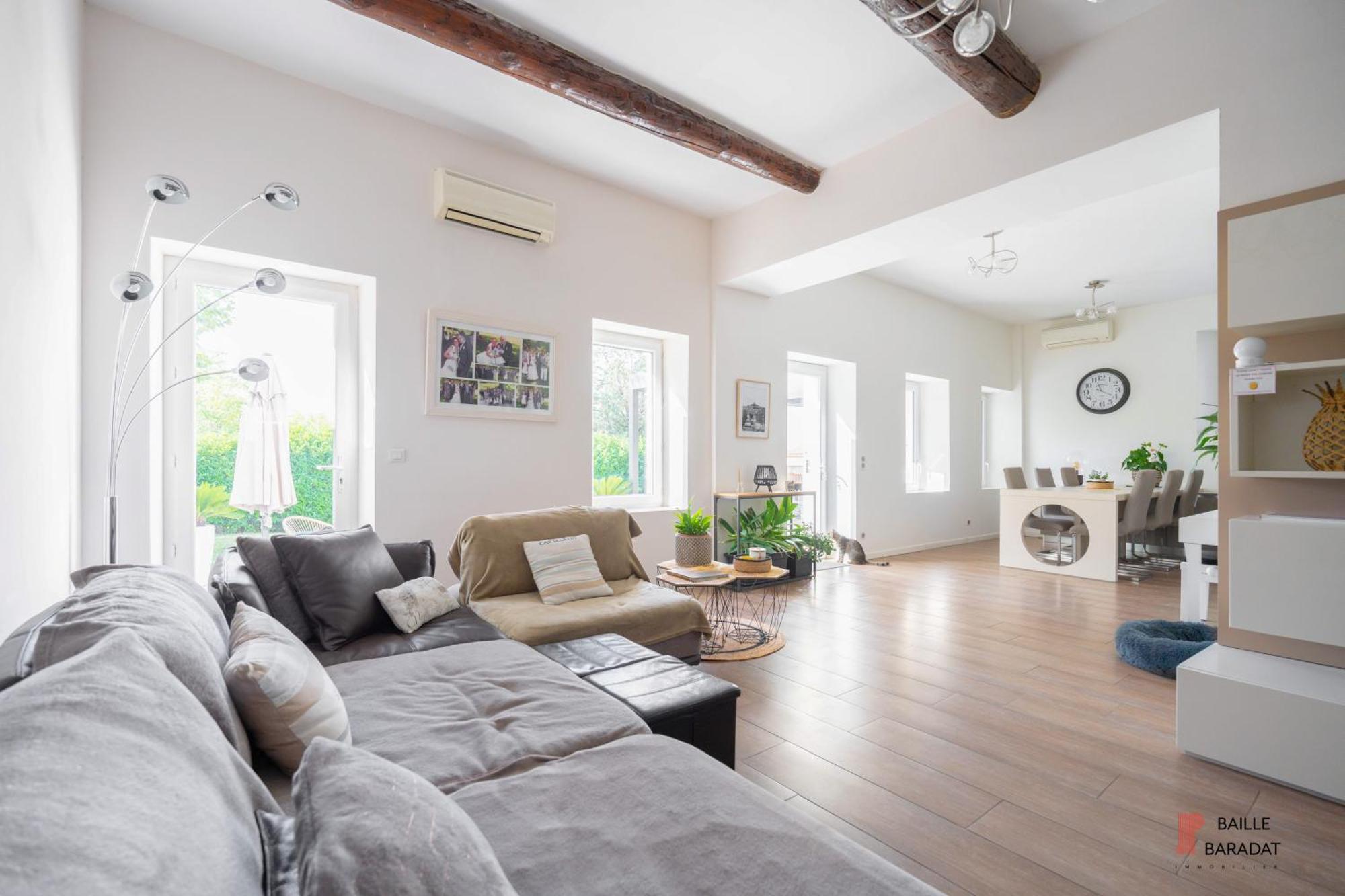 Queen Avec Jardin, Piscine Et Chauffe Interieur - 15 Couchages